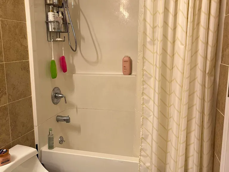 264 Midland Ave #32 — Photo 14