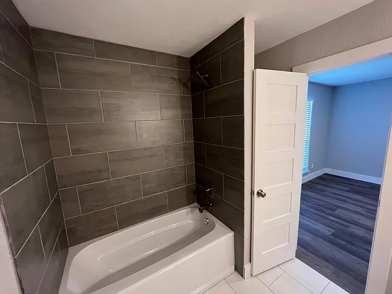 5106 Nuckols Crossing Rd — Photo 8