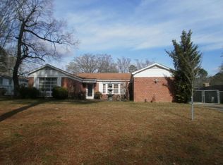 7 Bay Cir, Laurel, MS 39440