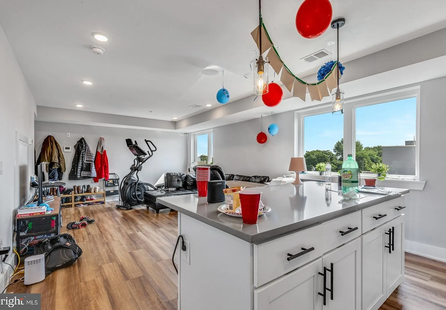 2 bed, 2.0 bath, $1,845 — Photo 4