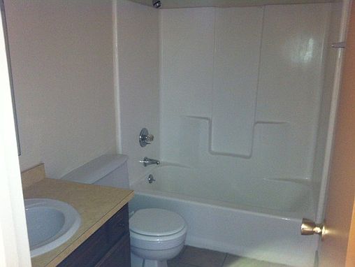 4th image of 4727 Circle Shore Dr SE