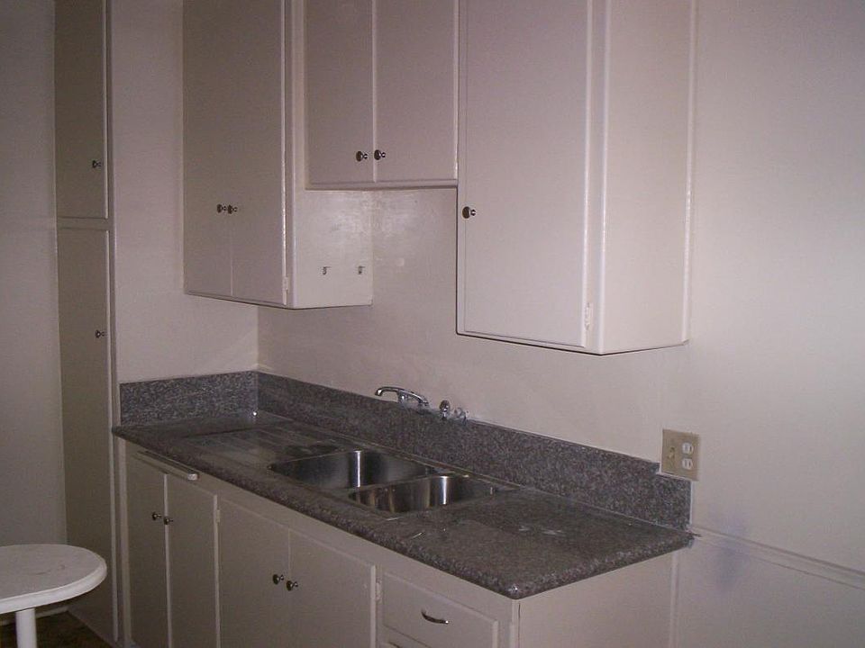 Custom Granite Kithchen