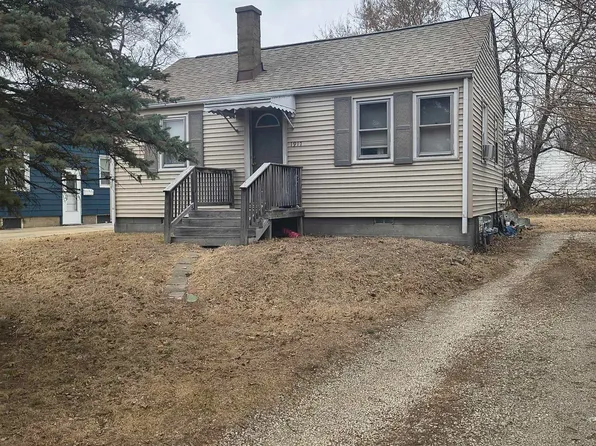 1917 W Hudson St, Peoria, IL 61604