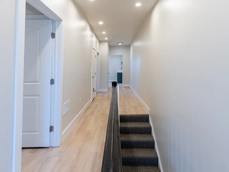 700 N Taylor Ave #2 — Photo 14
