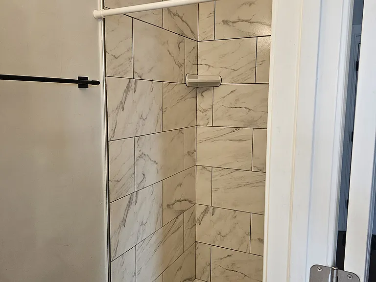 2116 N Charles St #2R — Photo 6
