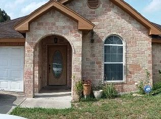 310 NW Yellow Rose Dr, Rio Hondo, TX 78583