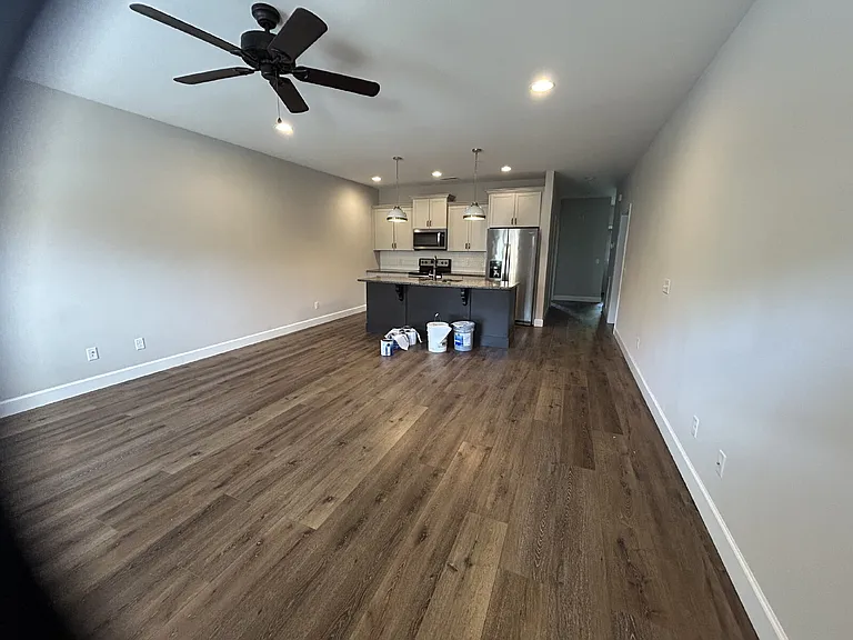 230 Cypress Rdg — Photo 3