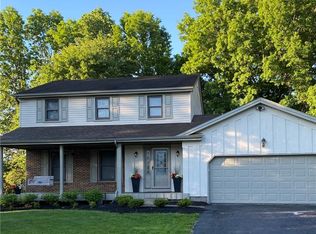 1317 Valley View Dr, Youngstown, OH
