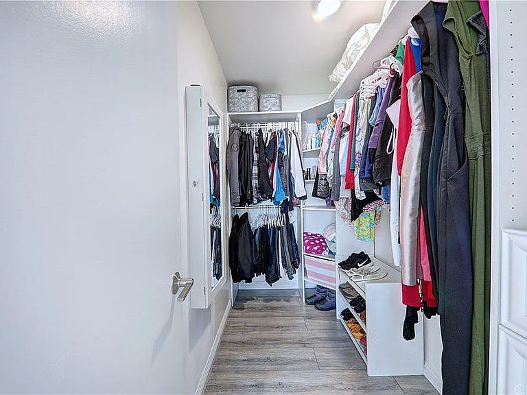 216 N Alhambra Ave — Photo 9