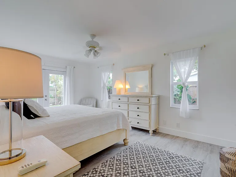 1036 Coral Dr — Photo 14