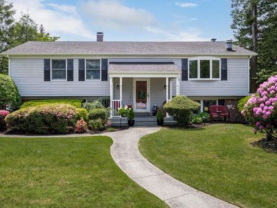 2 Tinder Lane, Lake Grove, NY, 11755