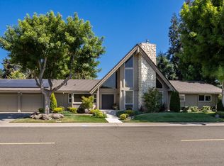 2213 Raintree Ln, Riverbank, CA 95367