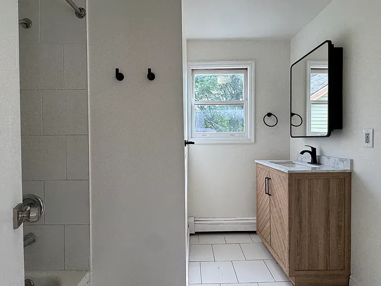 199 Greenkill Ave #2 — Photo 12