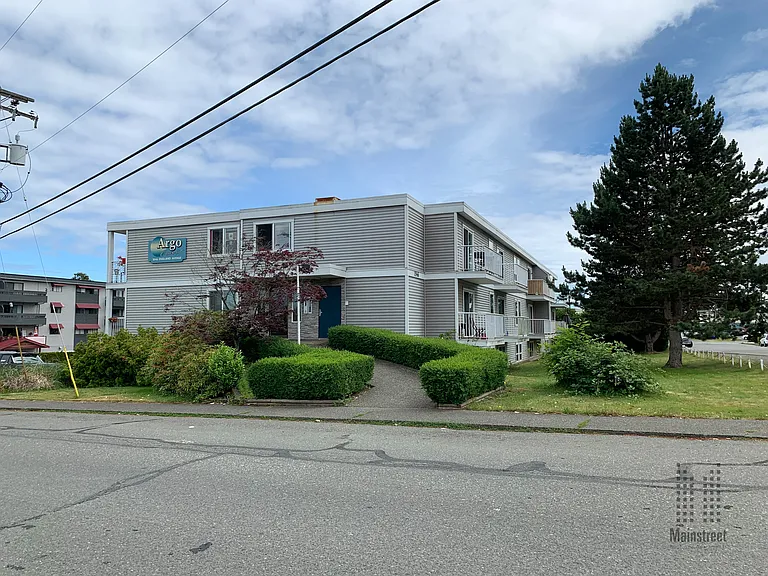 1846 England Ave — Photo 10