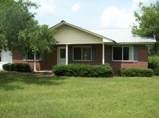 2142 Family Ct, Cottondale, FL 32431