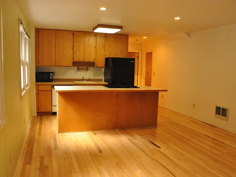 4115 SW 6th Avenue Dr — Photo 10