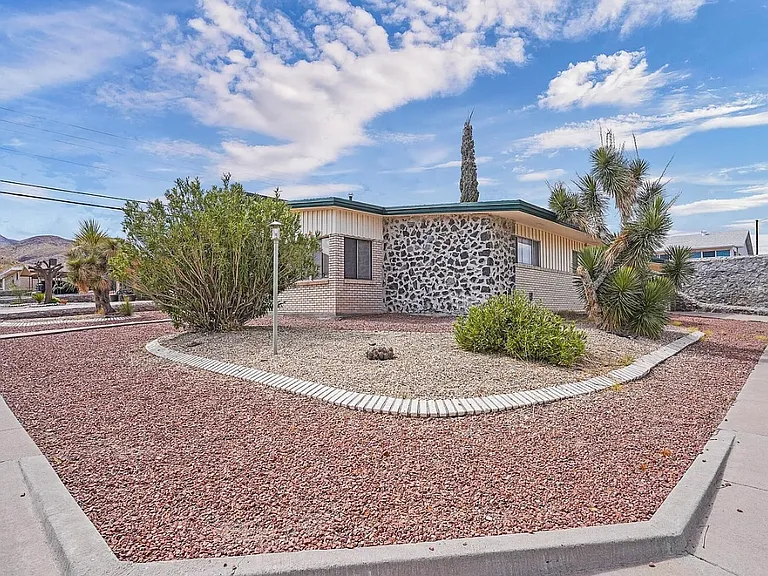 Morningside Cir — Photo 3