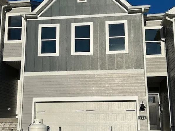 128 River Ridge Dr, Coraopolis, PA 15108