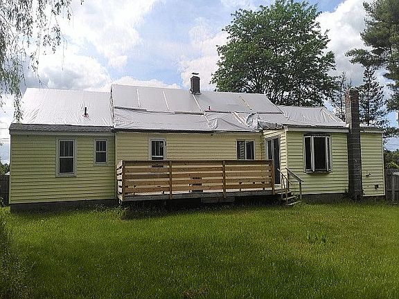 4th image of 8 Browns Ln