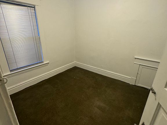 4th image of 5421 S Warner St Unit 3