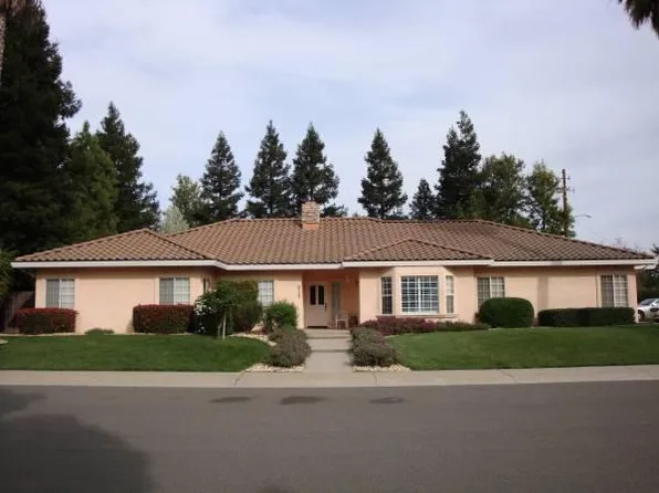 2127 Pepperwood Dr, Yuba City, CA 95993