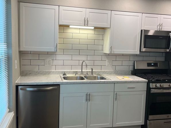 1931 N Bowman Ave #D