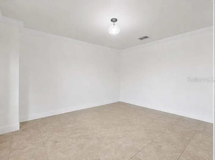 3 bed, 4.0 bath, 2288 sqft, $2,700 — Photo 4