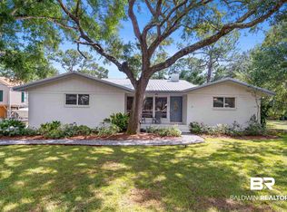213 W 12th Ave, Gulf Shores, AL 36542