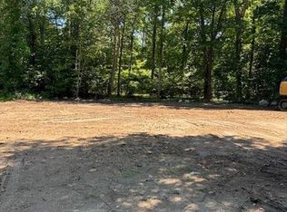 162 Pine St, South Easton, MA 02375