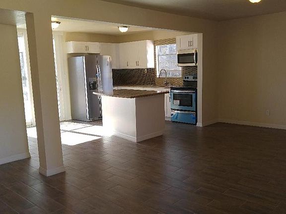3rd image of 531 Frank Griffin Ave