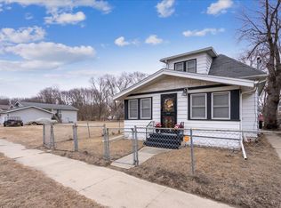 712 Mobile St, Waterloo, IA 50703