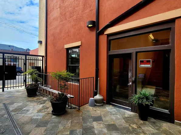 613 N Lombardy St APT 203, Richmond, VA 23220