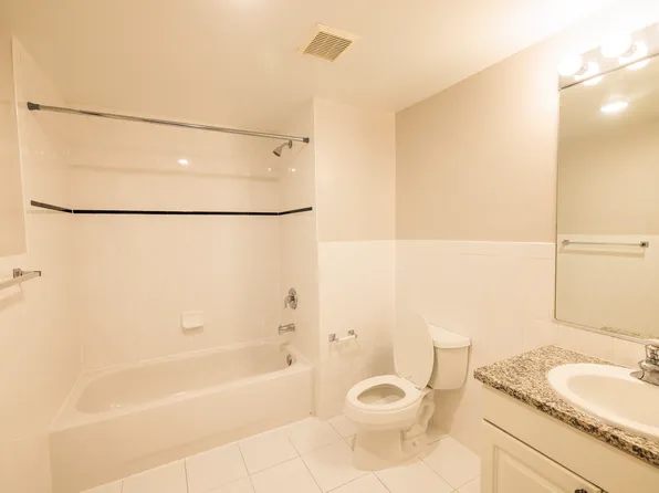 39 Greene Street image 5 of 15