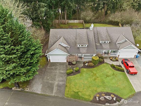 3rd image of 16728 14th Avenue Ct S