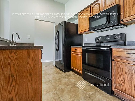 5th image of 4505 Tina Ln