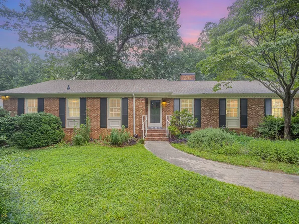 2425 Wentworth St, Raleigh, NC 27612