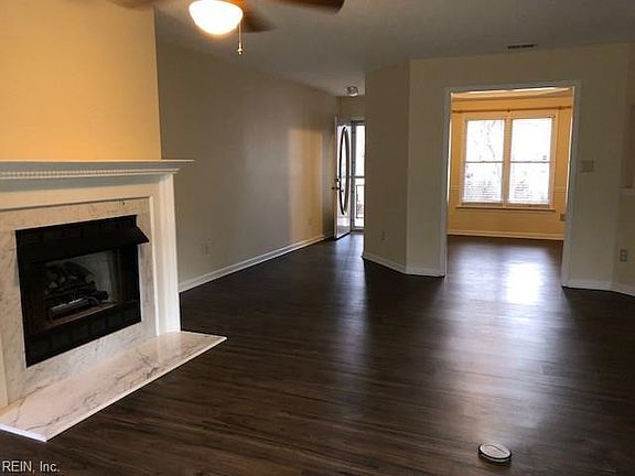 5th image of 304 Esplanade Pl
