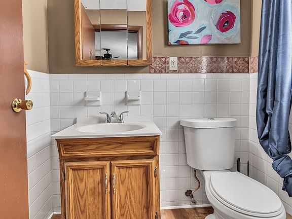 5th image of 21-21 N Boylston St #23