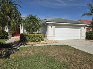 7423 Ridge Rd, Sarasota, FL 34238