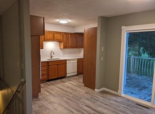 749 W Clark Ave, Augusta, KS 67010