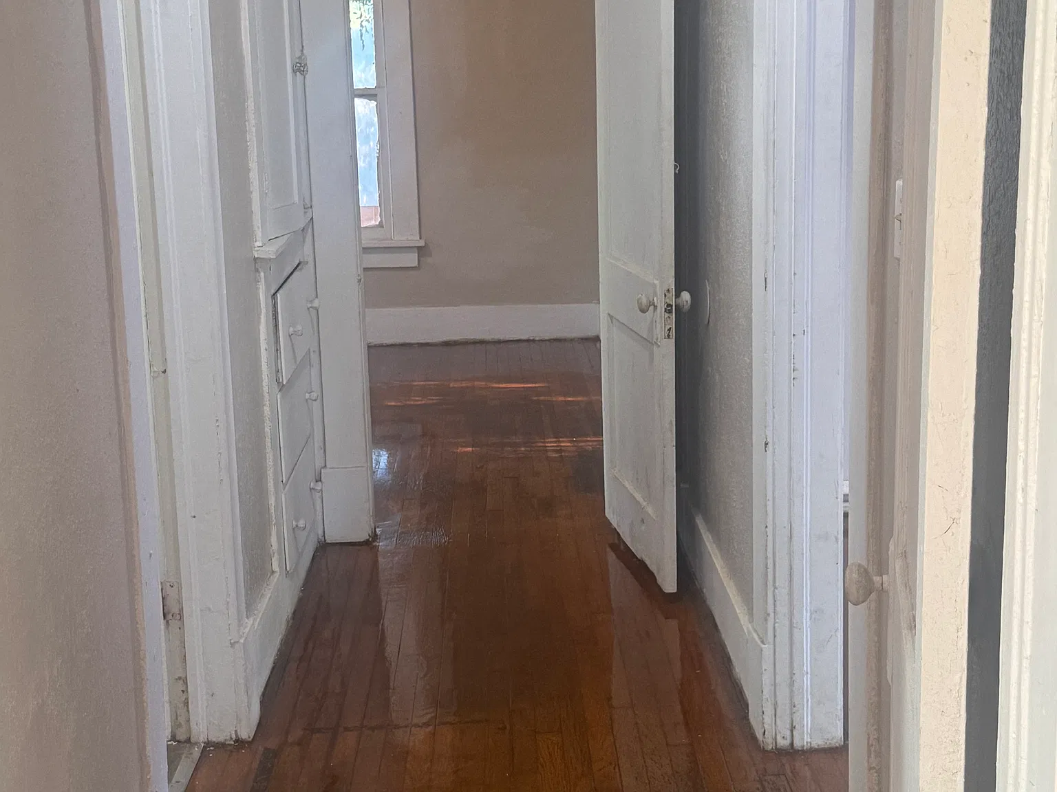 2 bed, 1196 sqft, $700 — Photo 2