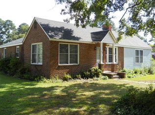 816 W 5th St, Roanoke Rapids, NC 27870