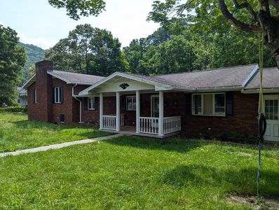 178 Lower Rock Creek Rd, Rock Creek, WV, 25174