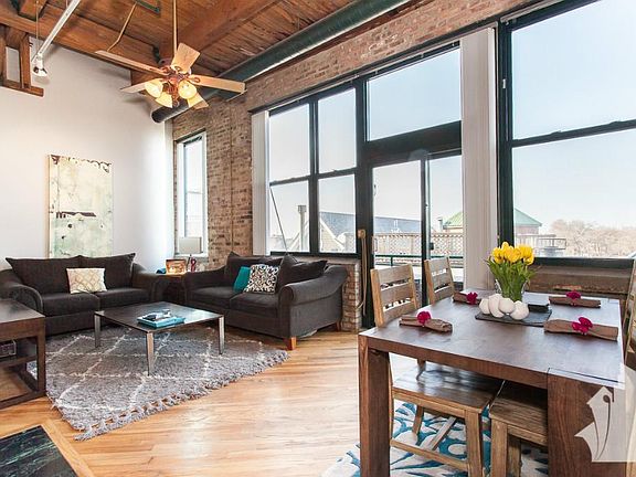 5th image of 2222 W Diversey Ave #307F