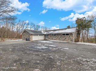 257 Knob Rd, Mount Pocono, PA 18344