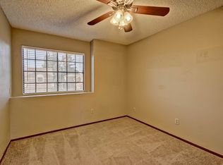 526 E Taro Ln, Phoenix, AZ 85024