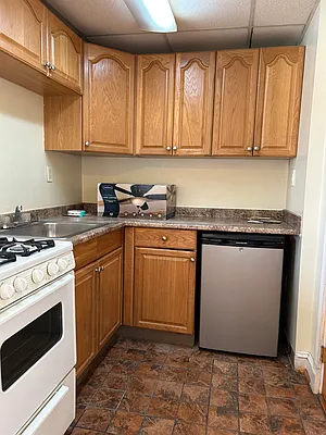 Rented by Farran & Associates | media 8