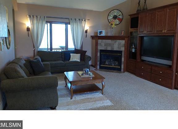 2nd image of 2574 Hazelwood St N