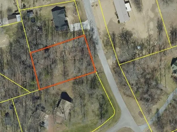 6408 Glenbrooke Dr, Pleasant Garden, NC 27313