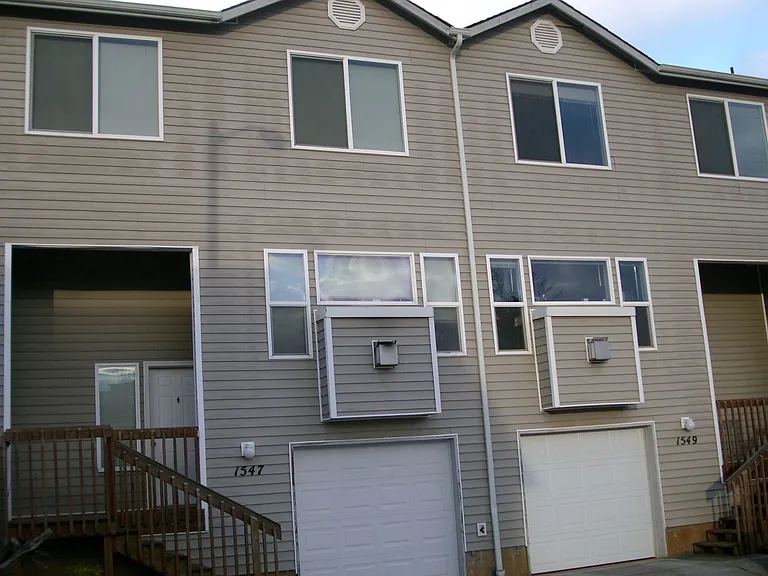 1451 Thrush Ct SE #1563 — Photo 1